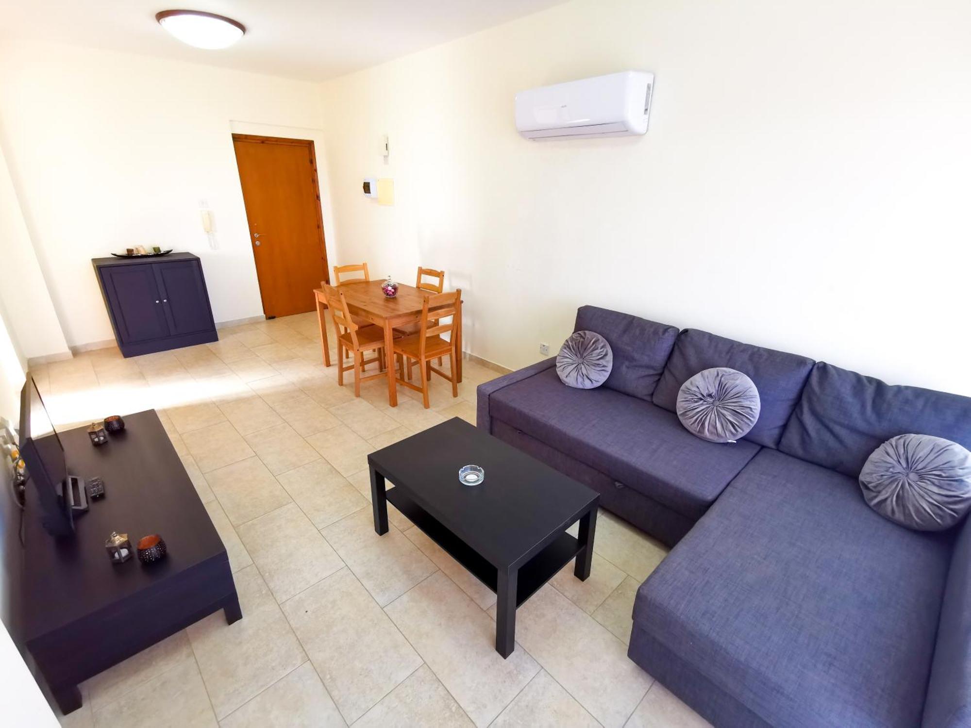 License To Chill Apartment Ларнака Экстерьер фото